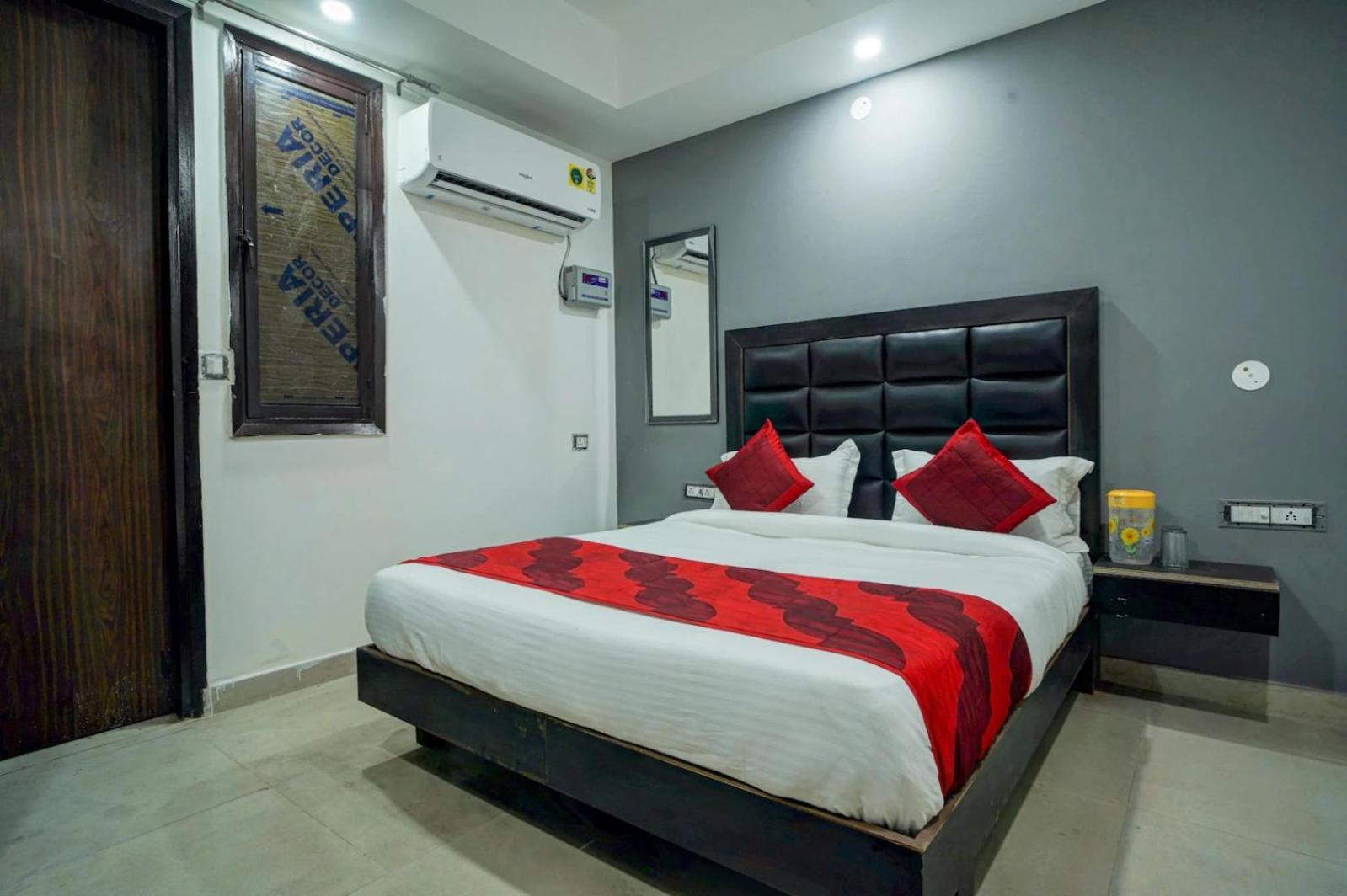 Family Spot Otel Yeni Delhi Dış mekan fotoğraf